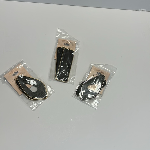 Blossom (Set of 3) Black Earrings Two Gold trim & one silver trim New in Package - Picture 14 of 16